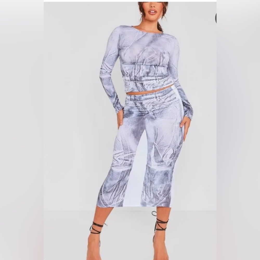 PrettyLittleThing Black Printed Skirt Set